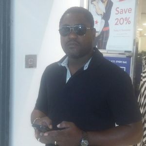 Meet your Posher, Petion